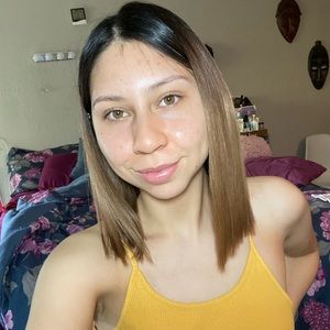 Meet your Posher, Joselinne natalia